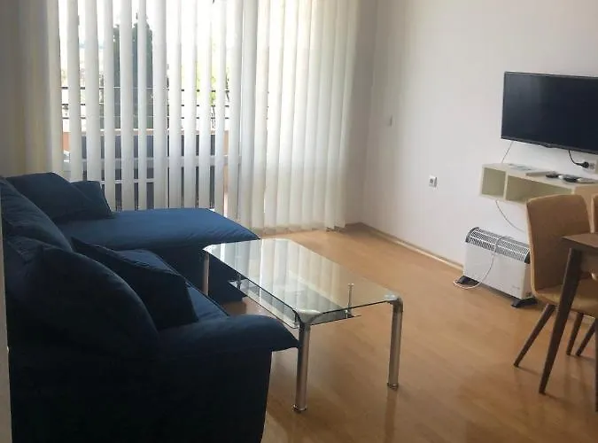 Апартамент Spacious, 2 Bed Apt, Orchid Слънчев бряг