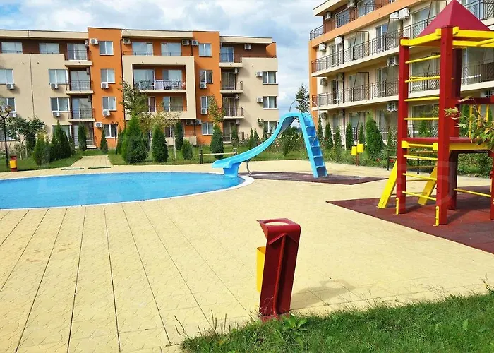 Апартамент Spacious, 2 Bed Apt, Orchid *